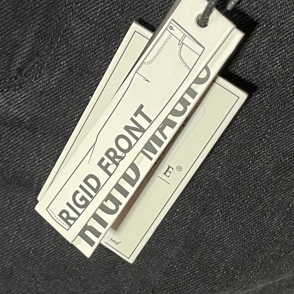 Judy Blue NWT - Rigid Front w/ Stretch Back, Black Denim, Size 13/31 - Picture 4 of 6